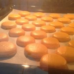 macaron dans le four le pied se forme